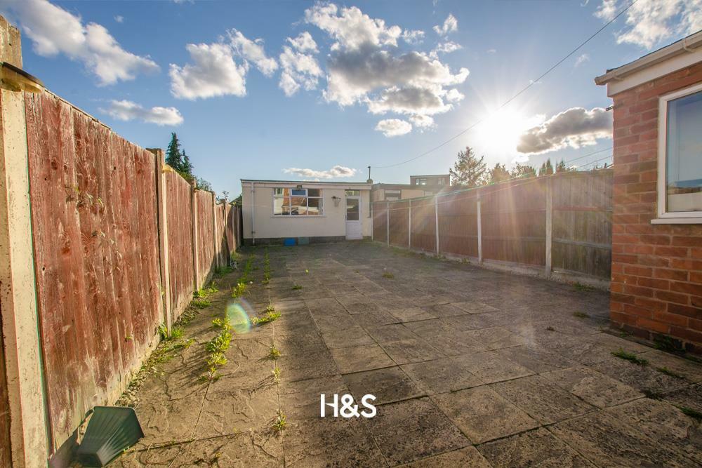 1685 coventry road rear.jpg