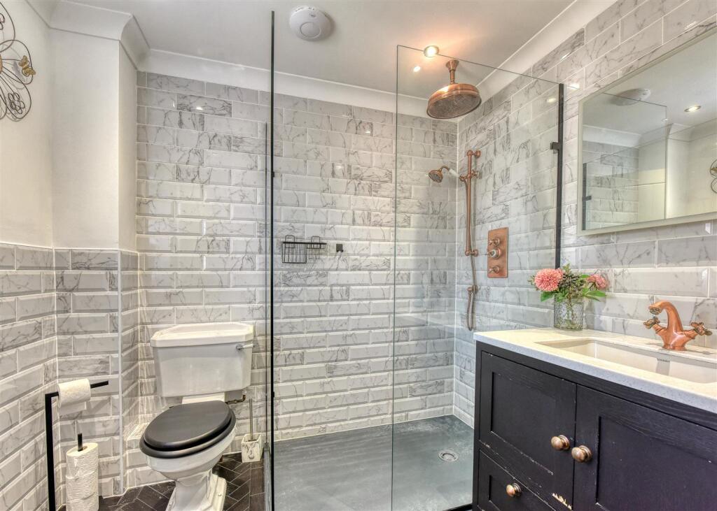 9 Virginia Drive-Shower Room.jpg