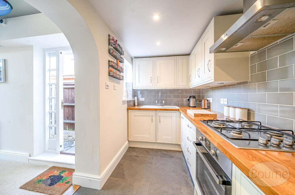 05598cde-98f6-42c...