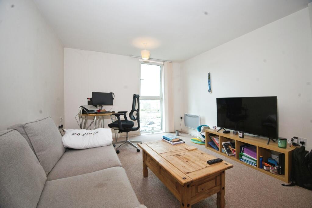 Living/Dining Area