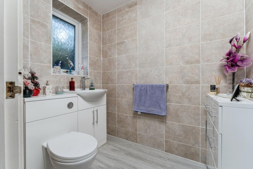 En-Suite WC