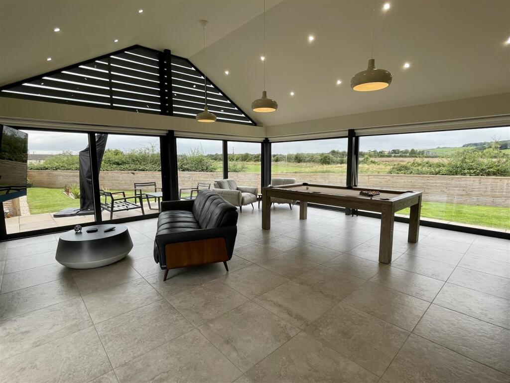 Open Plan Kitchen Dining Living Area