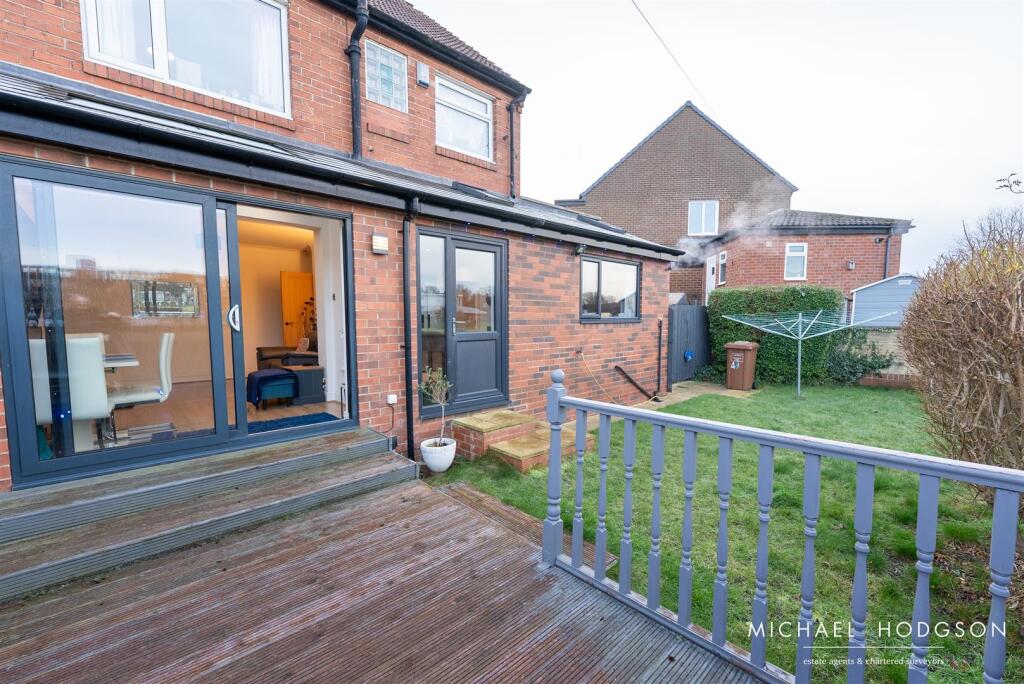 48, Belle Vue Park West-34.jpg