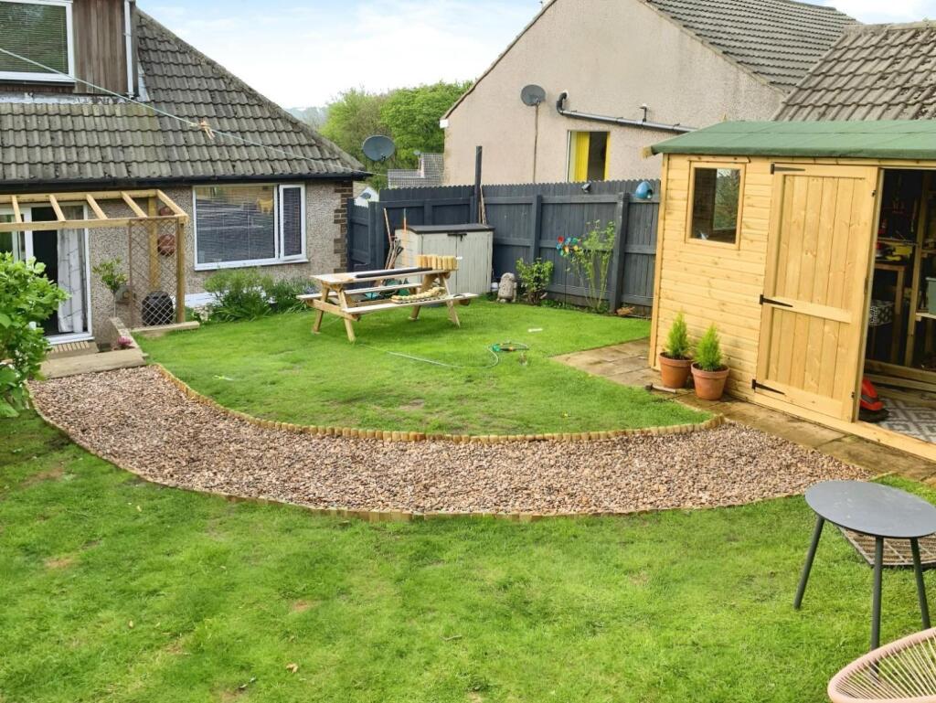 editedimage-42277278-1347-41a4-acee-b4b54ab0a64d 2