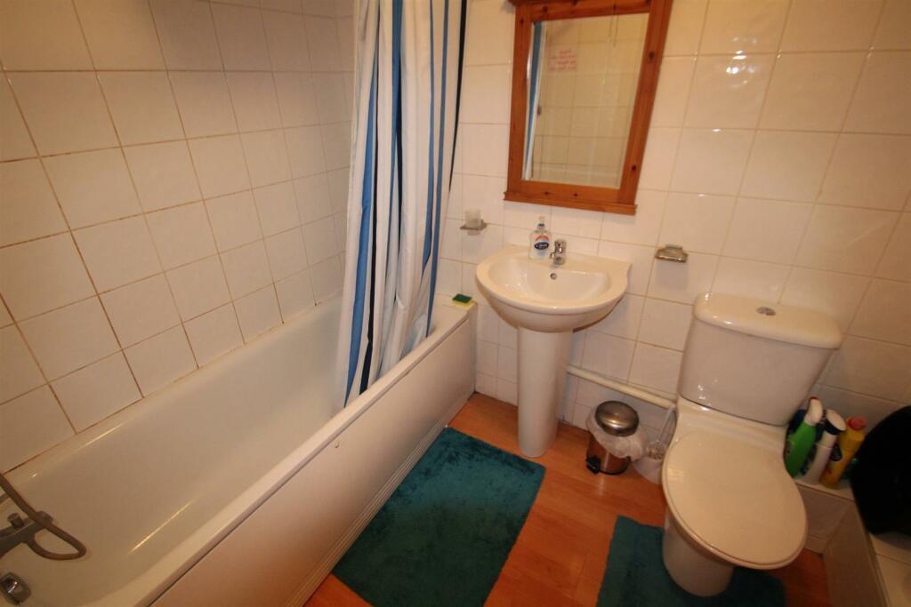bathroom.JPG