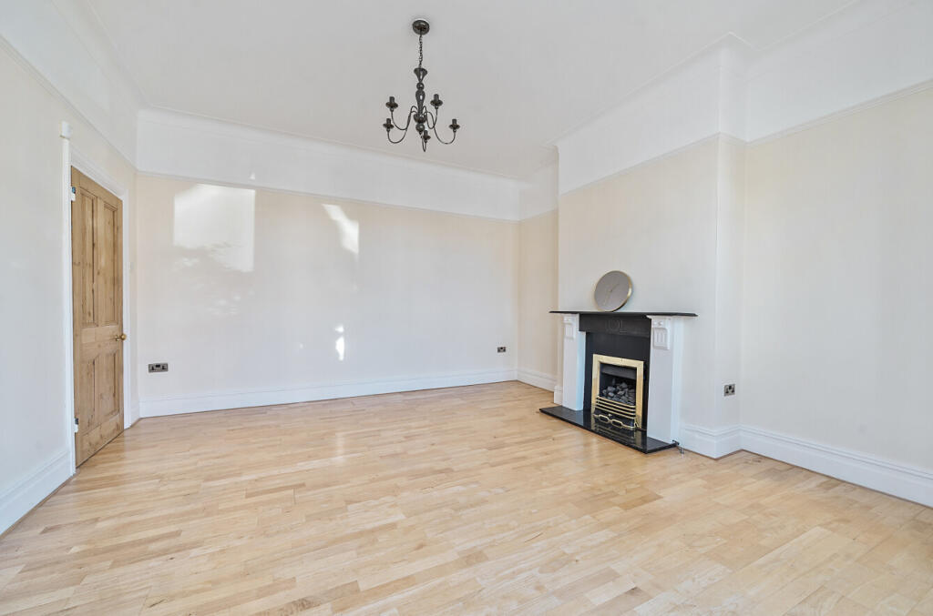 1315215-7-686fb85...