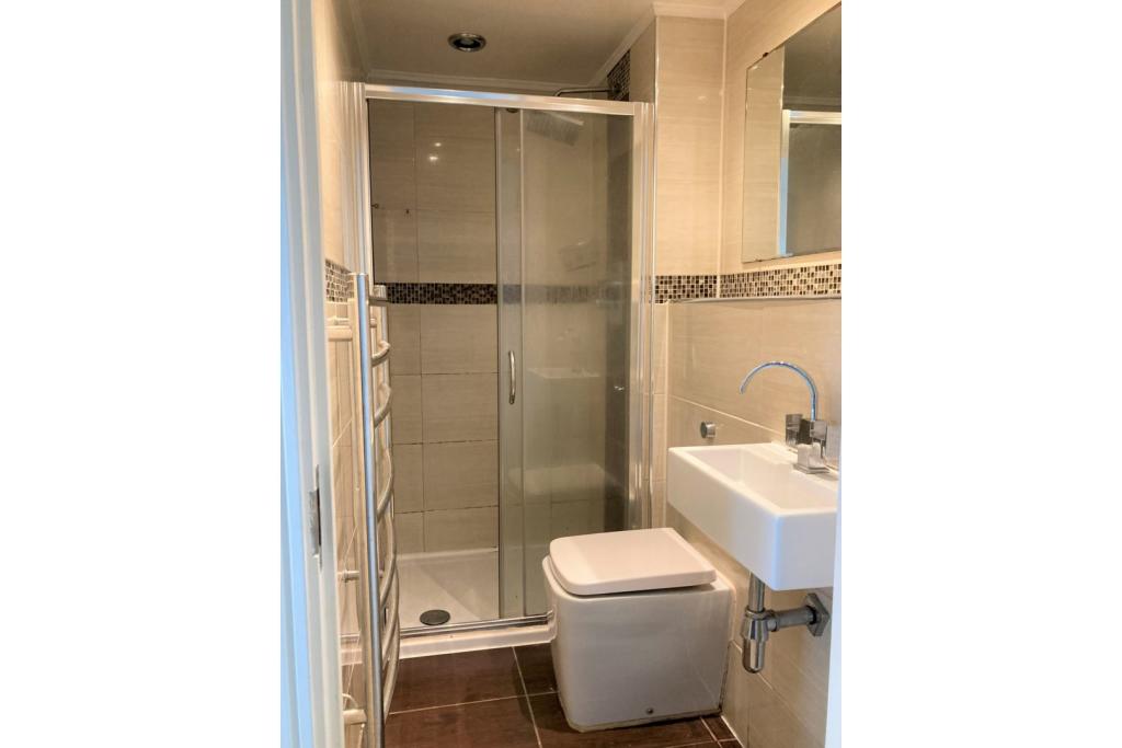 Master En-suite