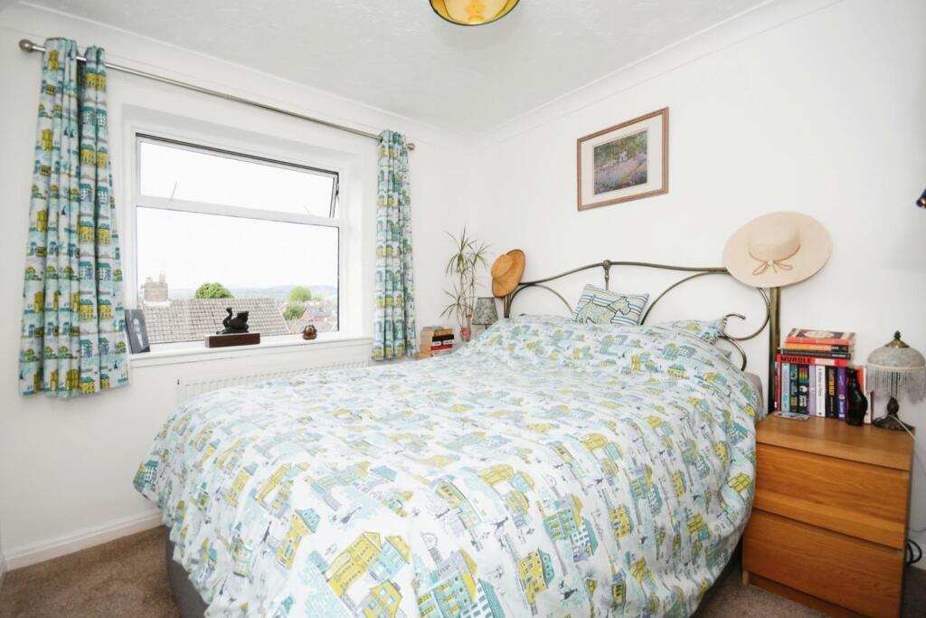 BEDROOM NO.2