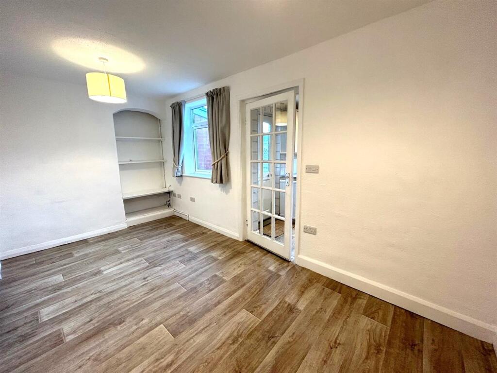 Dining Room.jpg