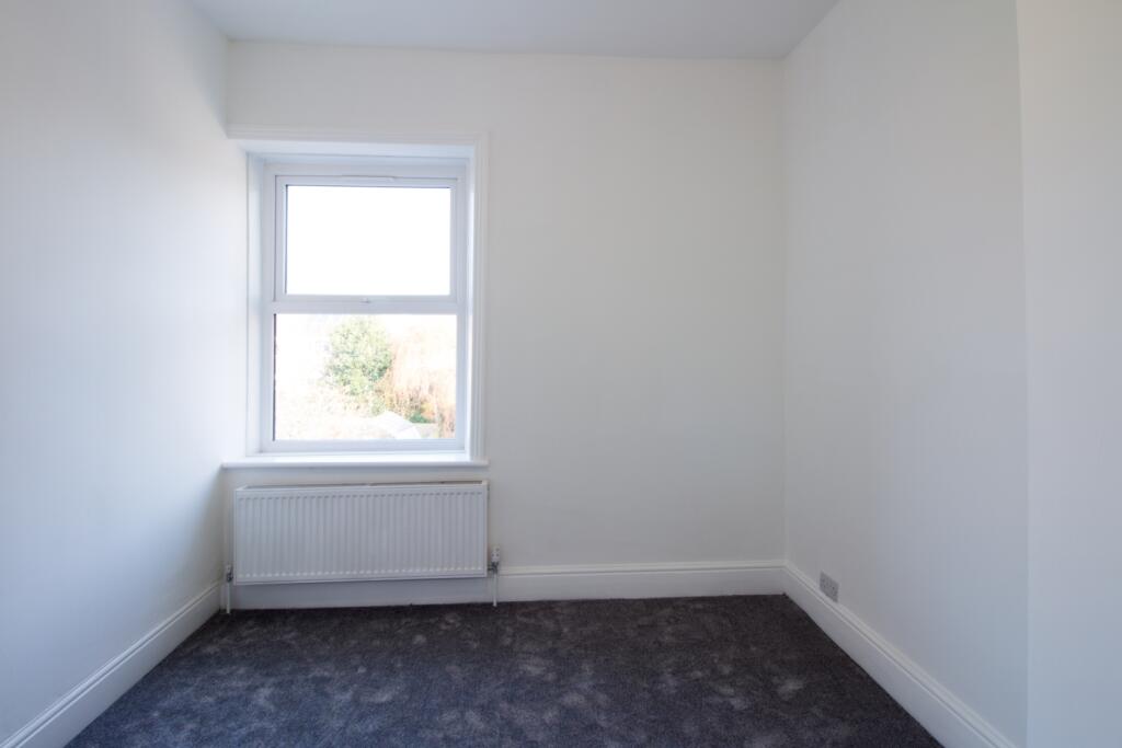 Bedroom 1 Adam Hendry EweMove Mirfield