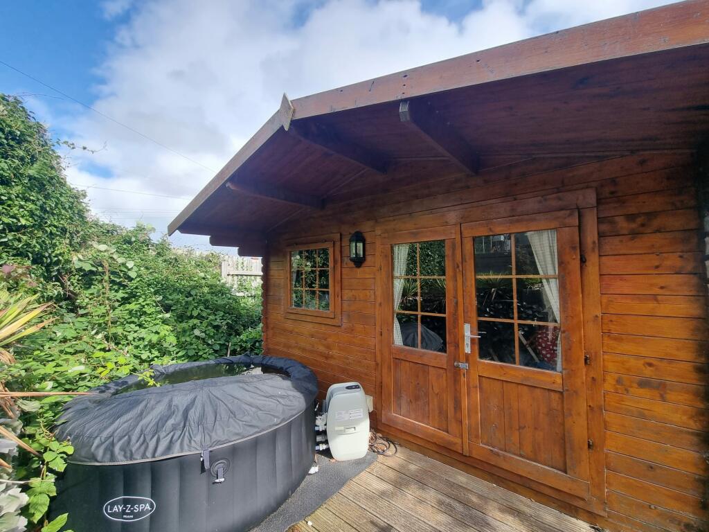 Garden Lodge