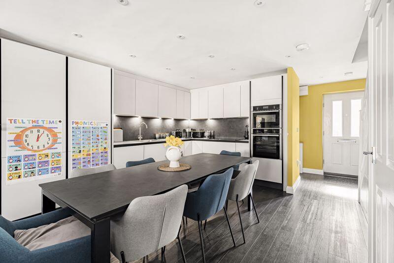 Kitchen/ Diner
