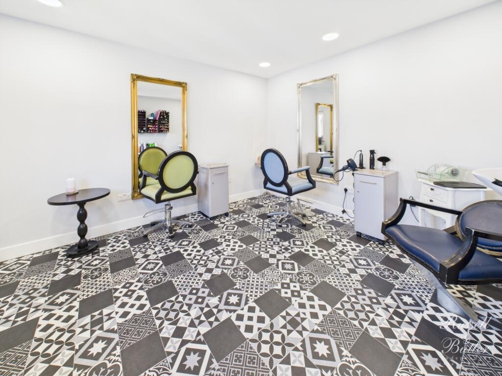 Garden Salon Studio