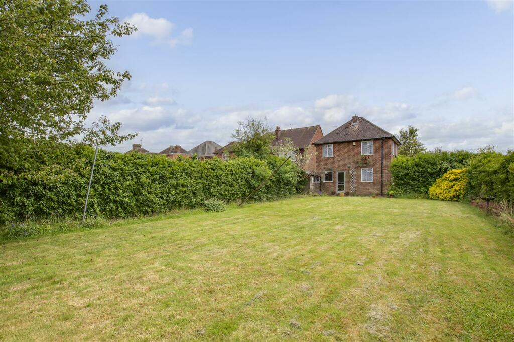 130A Cressex Road, HP12 4TZ-14.jpg