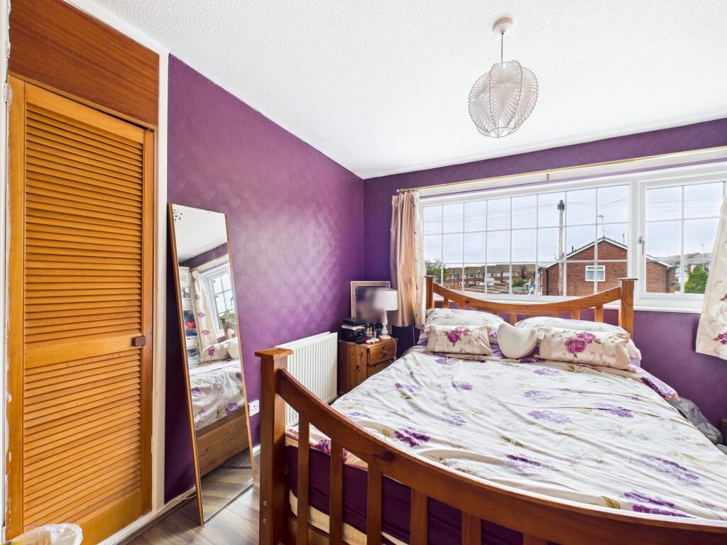 CAM05192G0-PR0167-STILL034