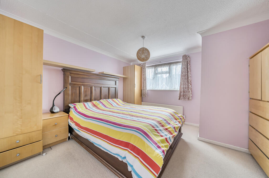 1345948768b5b2d02b7b1