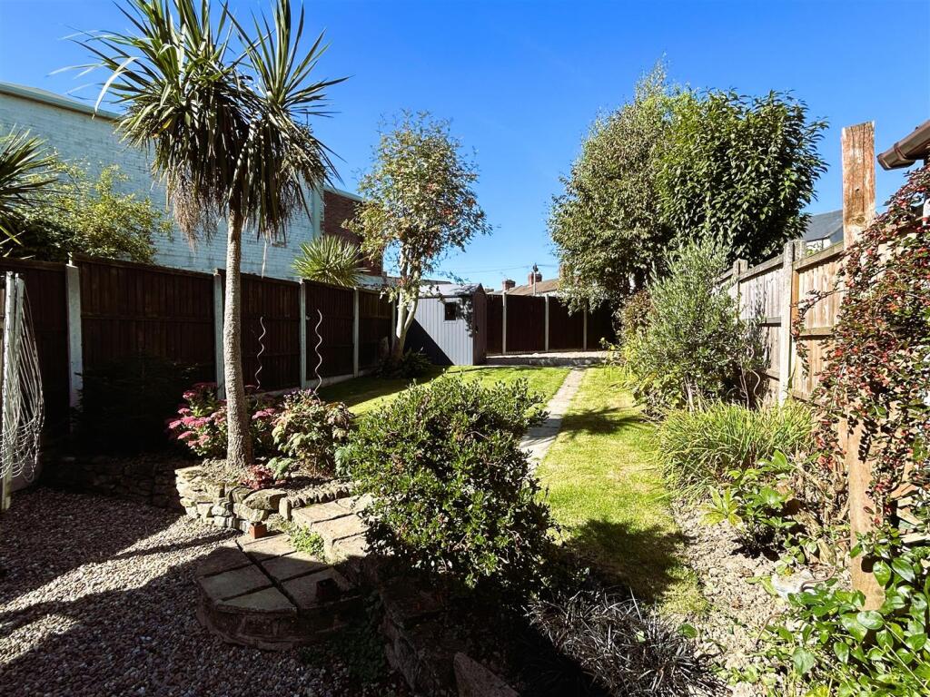 garden.JPG
