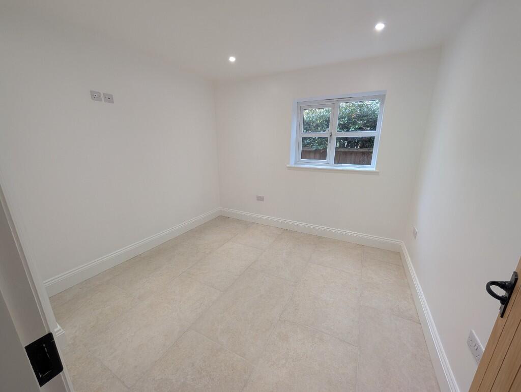 G/F Bedroom 1