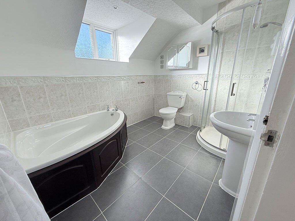 Cottesmore Close, West Bromwich, B71 3SB