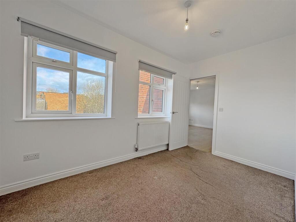 Enderby top rear flat 13.jpeg