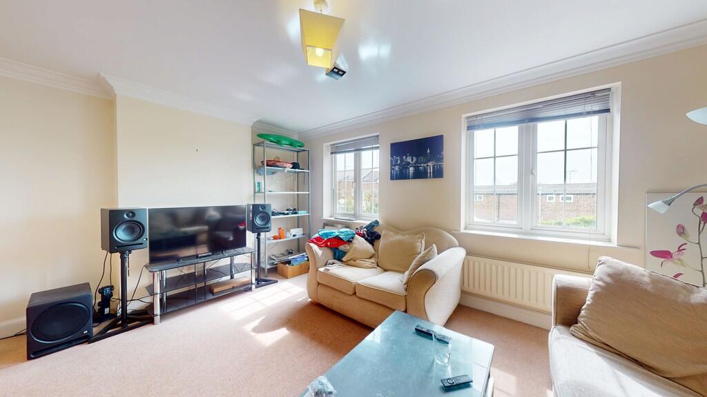 Living Area - Ang...