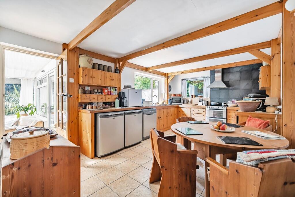Kitchen / Diner