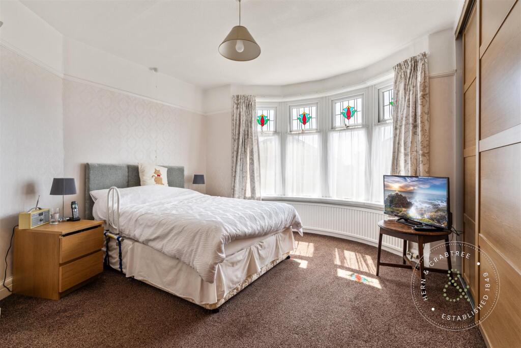 Caedelyn Road, HernCrabtree (9).jpg