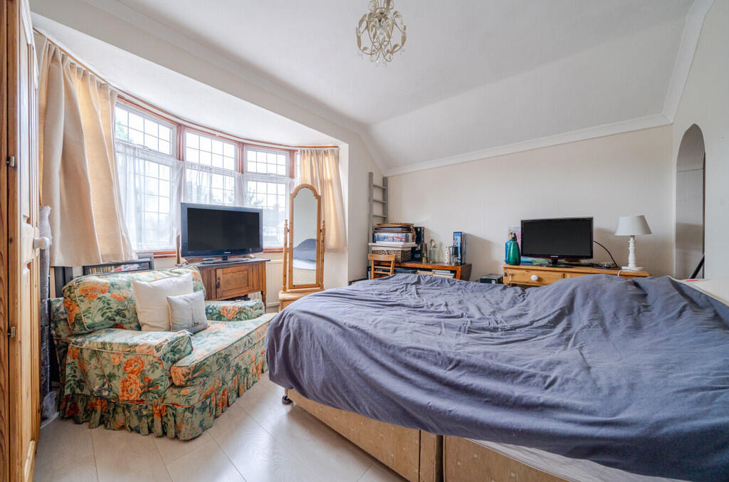bedroom1-1