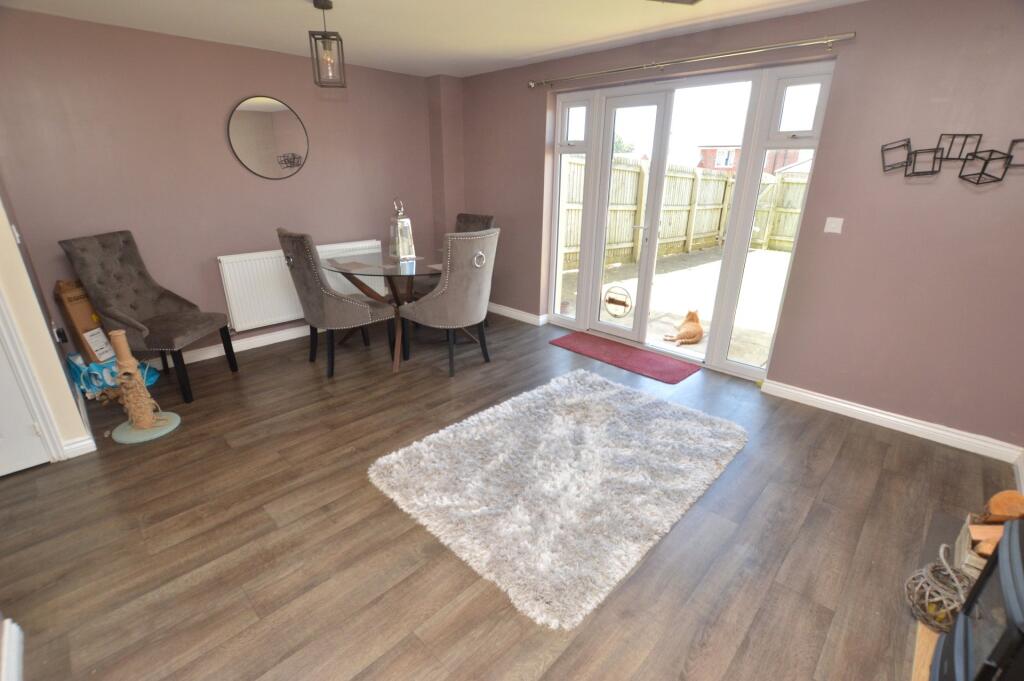 Living/Dining Room
