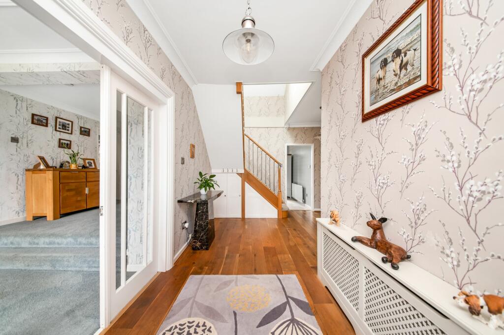ENTRANCE HALLWAY