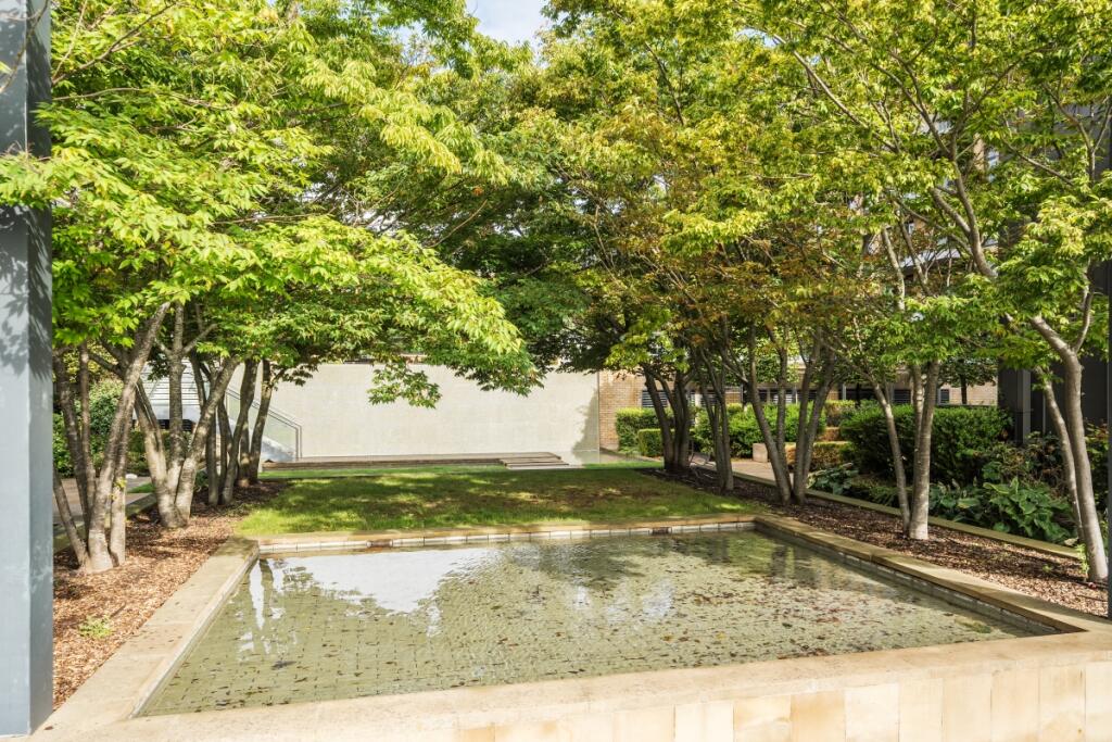 1349918-5-68b9a29...