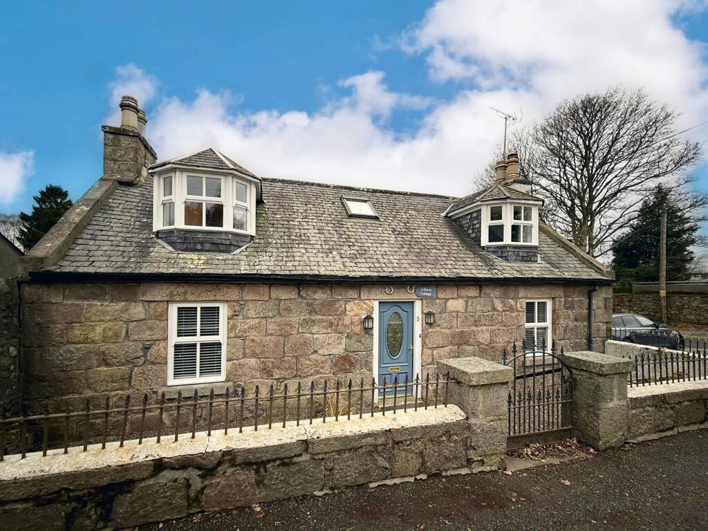 North Deeside Road, Kincardine O'neil, AB34