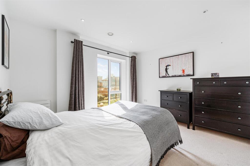 7, Renoir House-10.jpg