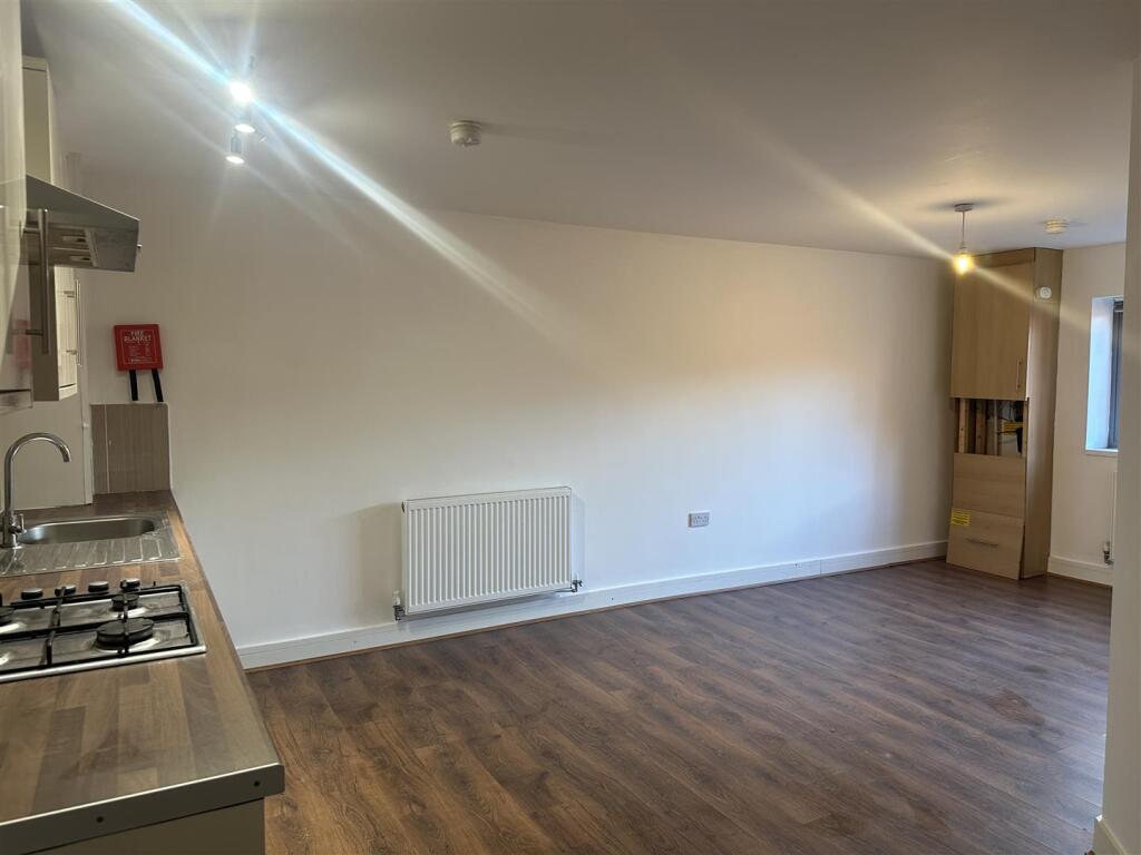 Open Kitchen &amp; Diner