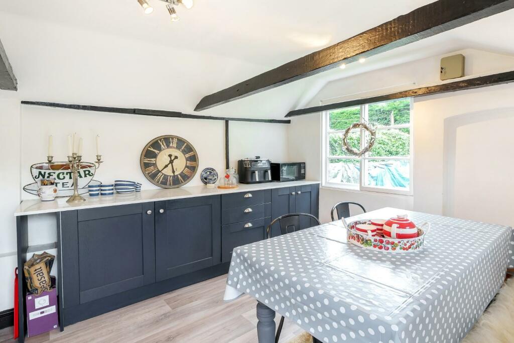 3rd RECEPTION, DINING ROOM.jpg