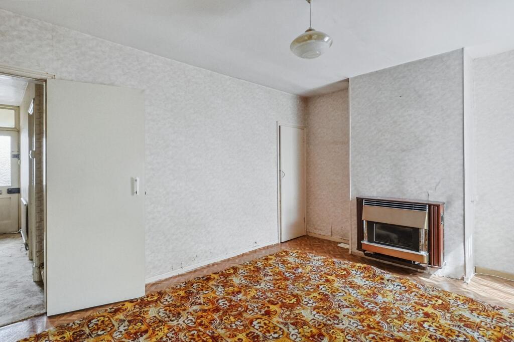 7 Oldfield Road, Westbury, Wiltshire BA13 3LA