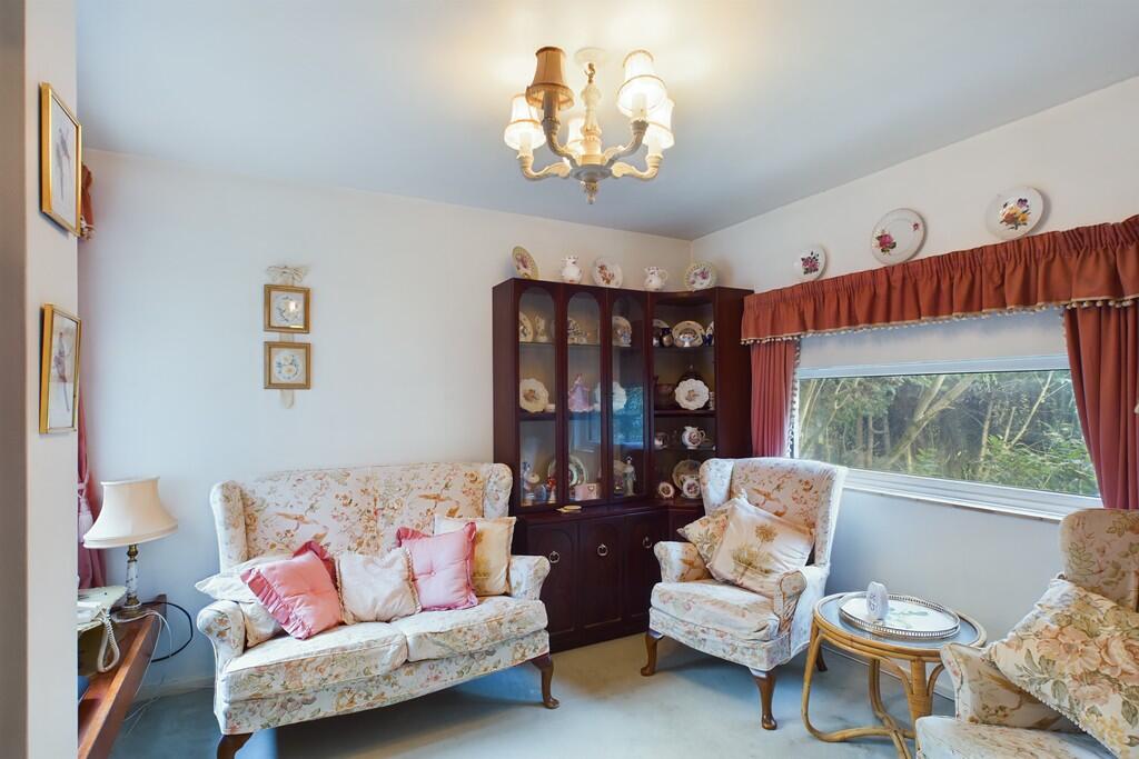 CAM01689G0-PR0447...