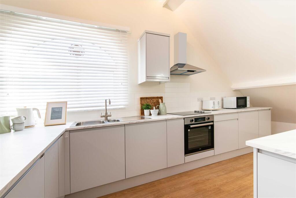 lovelace low-res-41.jpg