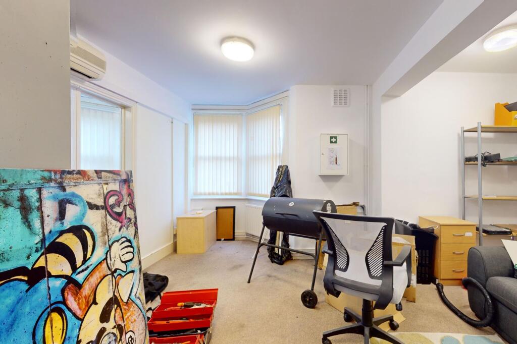 7 Hillmarton Road, Holloway, London N7 9JE