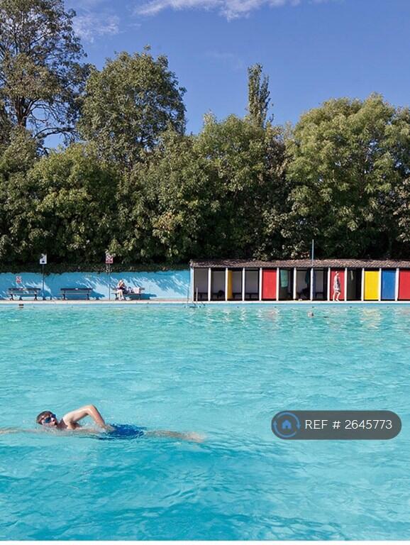Tooting Lido