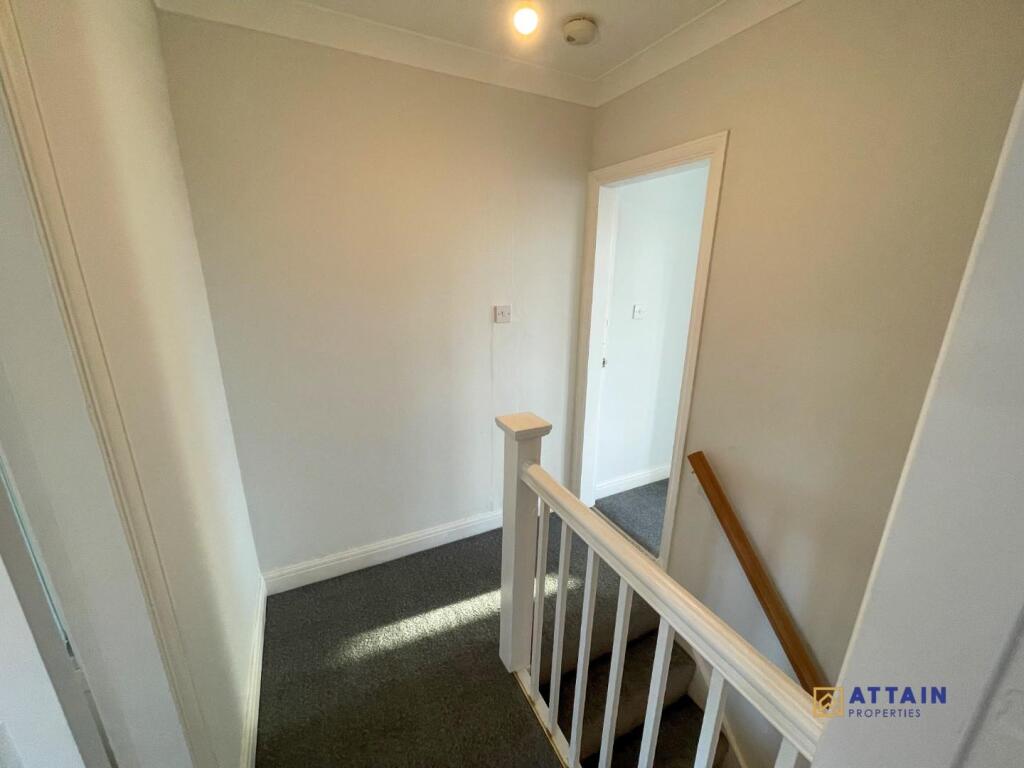 Hallway.jpg