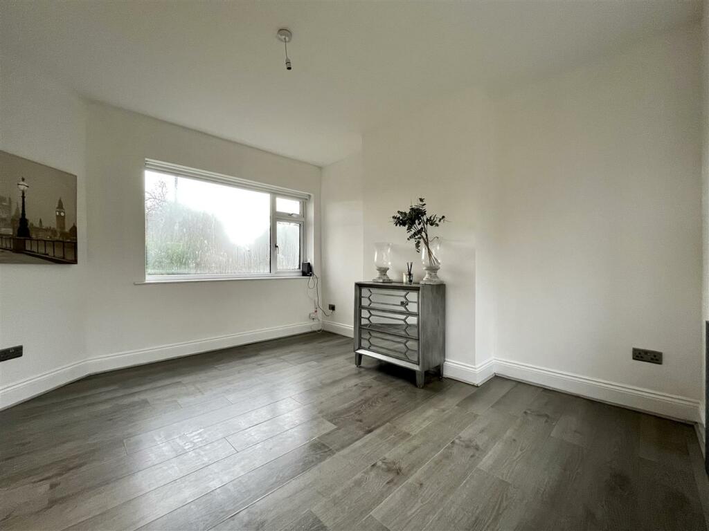 Dining Area Aspect 4