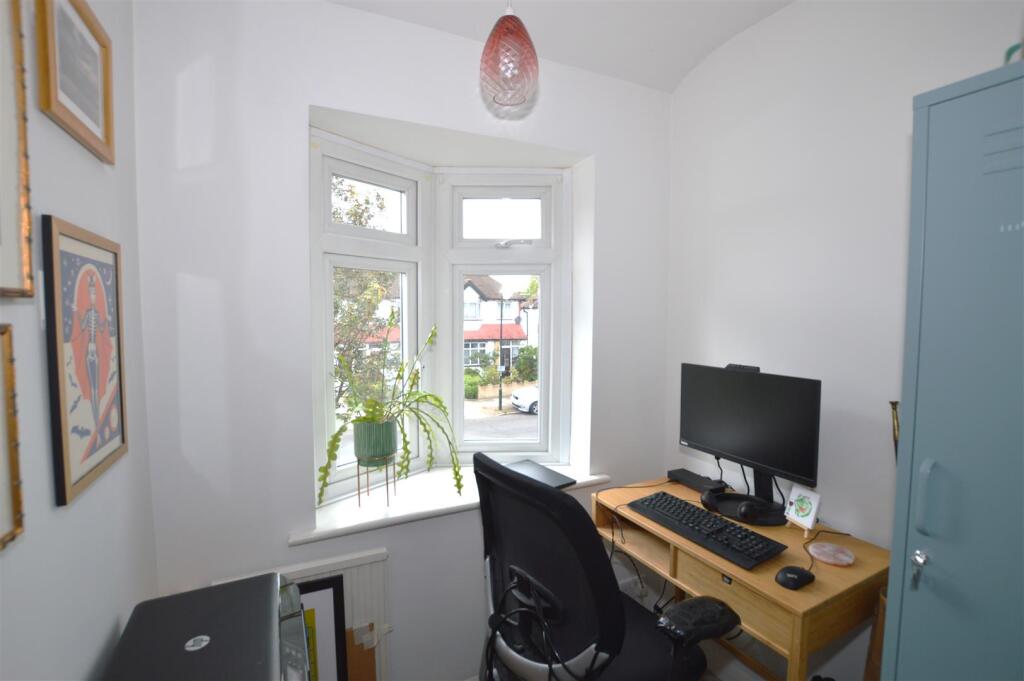 81 Wills Crescent study area.JPG