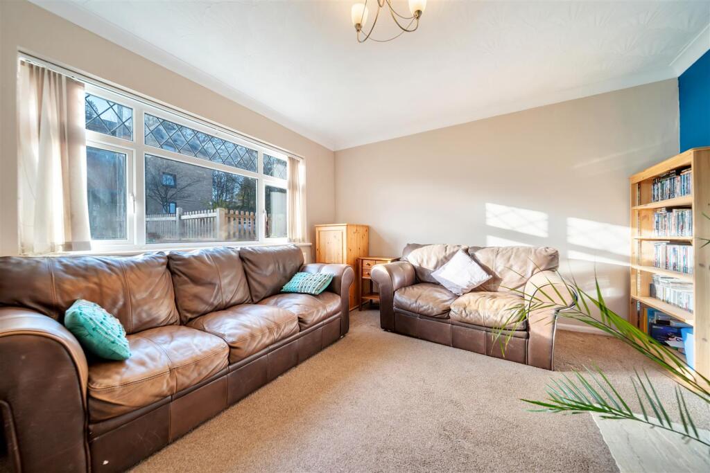 Crocus Close-21.jpg