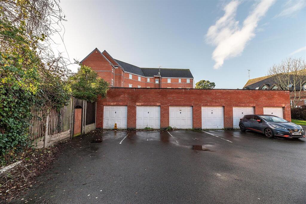 14 Hollands Way, Kegworth  (4 of 5).jpg