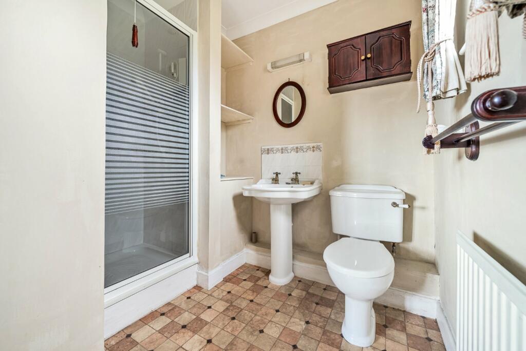 Ensuite