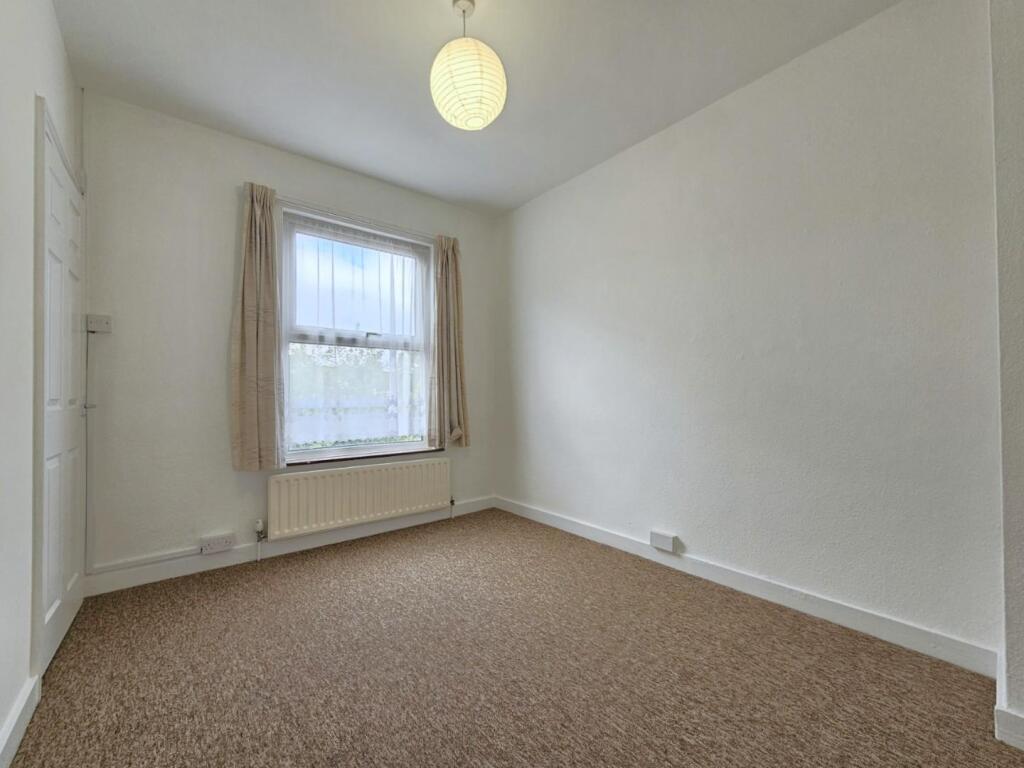 Bedroom two.jpg