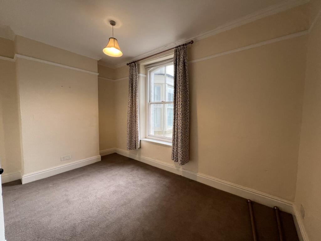 Ground Floor Flat Room 2