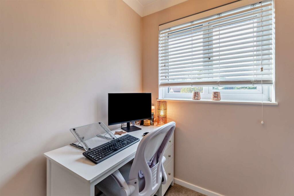 8622901-interior18-800.jpg