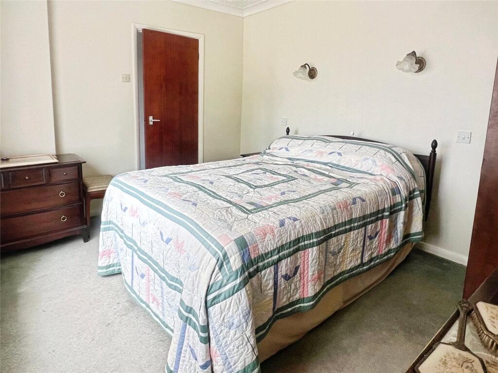 Bed 1